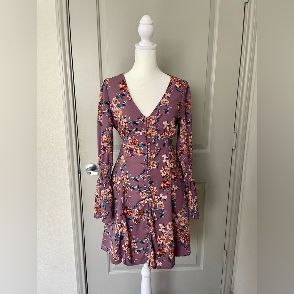 Xhilaration Mauve Floral Long Sleeve Dress